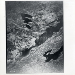 Westport area - south end of Wolfe Lake (Flight Line HA60, Roll [31], Photo Number 106)